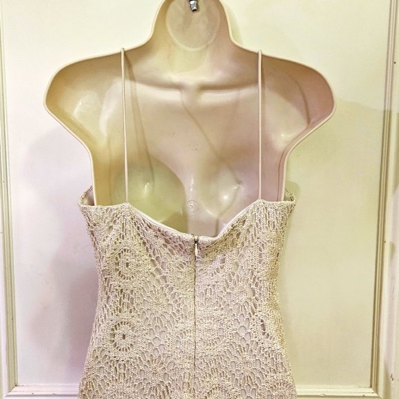 JS Collections Cream w/Gold Fleck Sparkle Sleeveless Crochet Maxi Dress,Size 8 - Picture 7 of 16